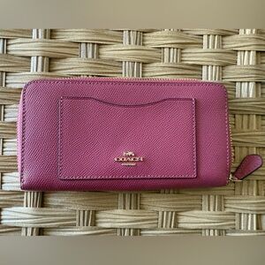 Coach Pink Zip Leather Wallet - Gently Used - Medium Size